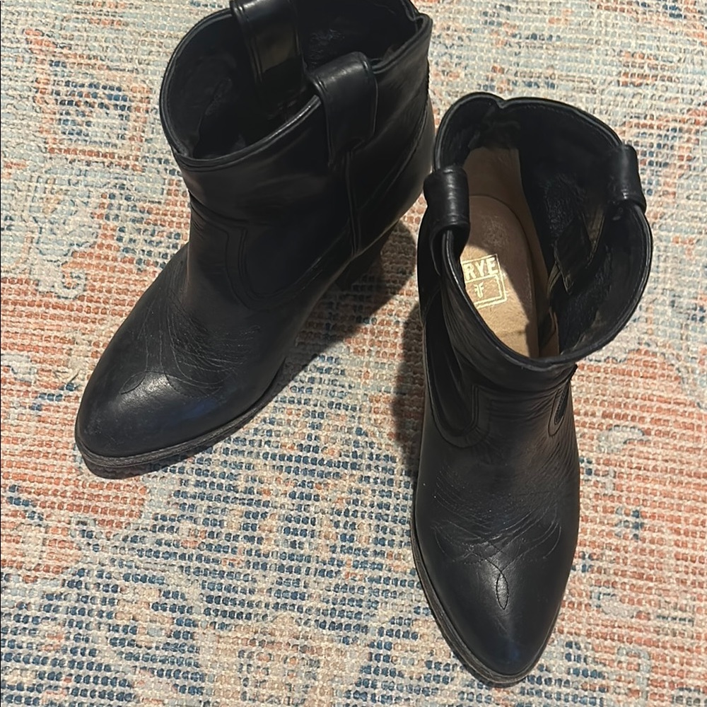Frye Women's Black Leather Boots